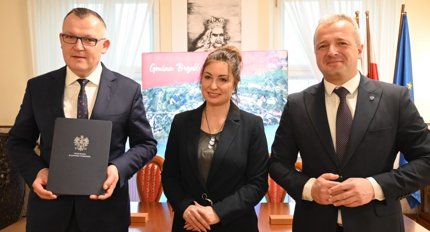 Gmina Brześć Kujawski podpisała kolejną ważną  umowę na realizację inwestycji