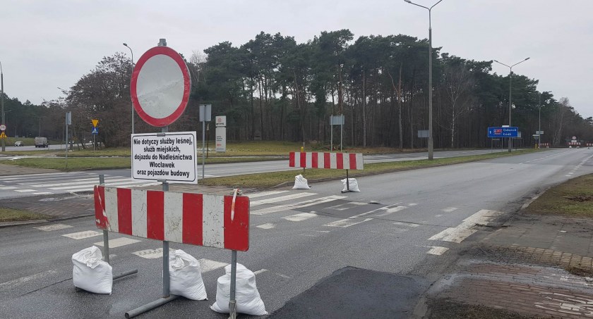 Szosa Brzeska we Włocławku zamknięta. Tak wygląda sytuacja [ZDJĘCIA]