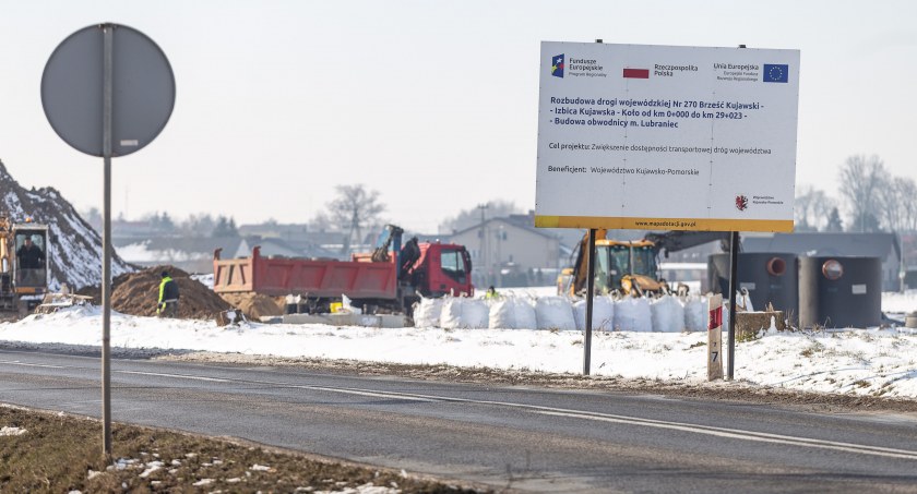 Ruszyła przebudowa drogi Brześć Kujawski - Lubraniec [ZDJĘCIA]