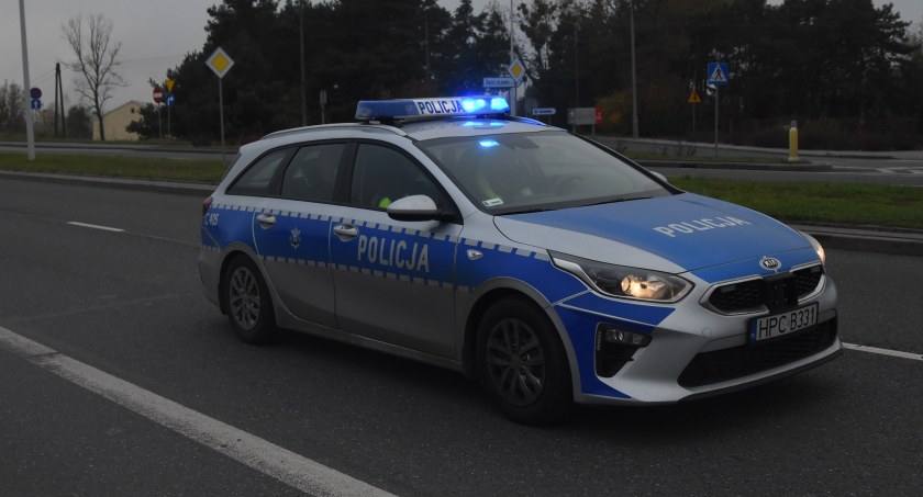 Włocławek: Chłopcy mieli odjechać autem z nieznanymi osobami. Czy bezpieczeństwo dzieci było zagrożone?