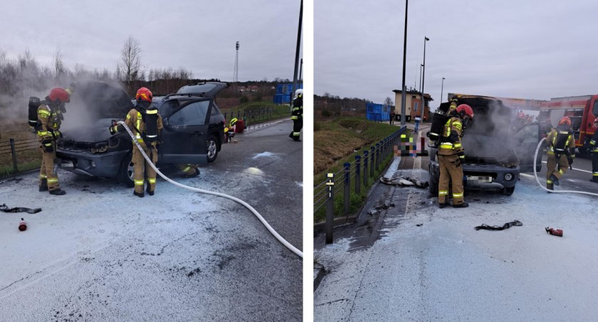 Pożar samochodu na A1. Trzy jednostki straży w akcji [ZDJĘCIA]