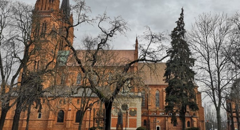 Marszałkowskie dotacje na zabytki biją rekordy. Które kościoły we Włocławku i powiecie włocławskim z dofinansowaniem?