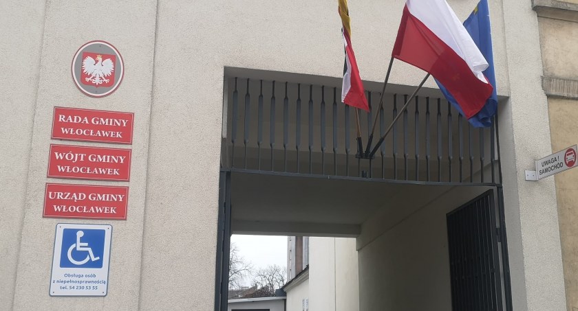 Martwe ptactwo w gminie Włocławek. Nowe ognisko ptasiej grypy [KOMUNIKAT]