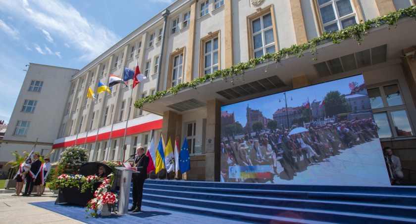 Jutro uroczysta sesja sejmiku z okazji Święta Województwa we Włocławku. Zostaną wręczone wyróżnienia