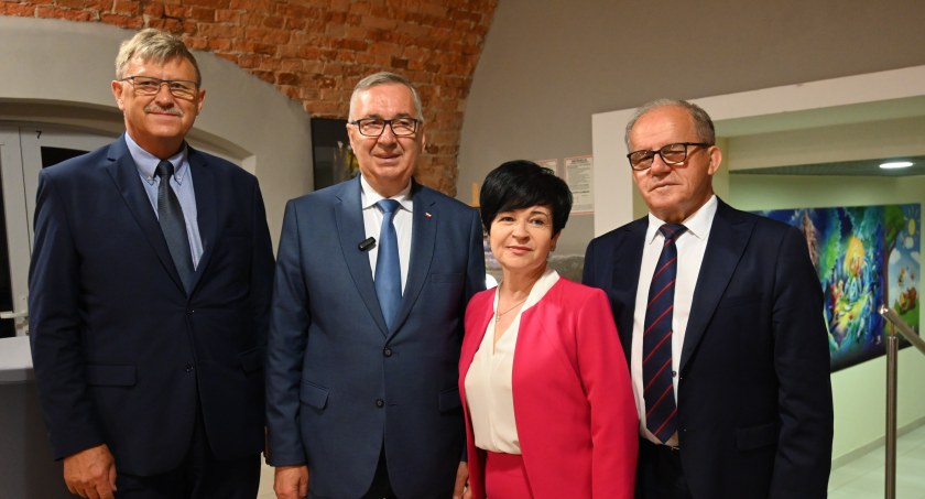 We Włocławku seniorzy spotkali się z Sekretarzem  Stanu w MRiPS Stanisławem  Szwedem i parlamentarzystami 