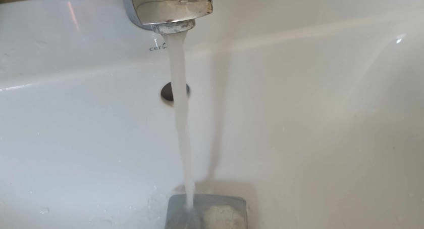 Woda w Gminie Kowal nieprzydatna do spożycia. Jest komunikat