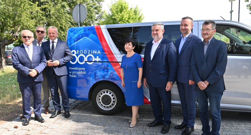 Wsparcie dla rodzin z Włocławka i okolic. Najnowsze informacje o Programie 800+ [VIDEO]