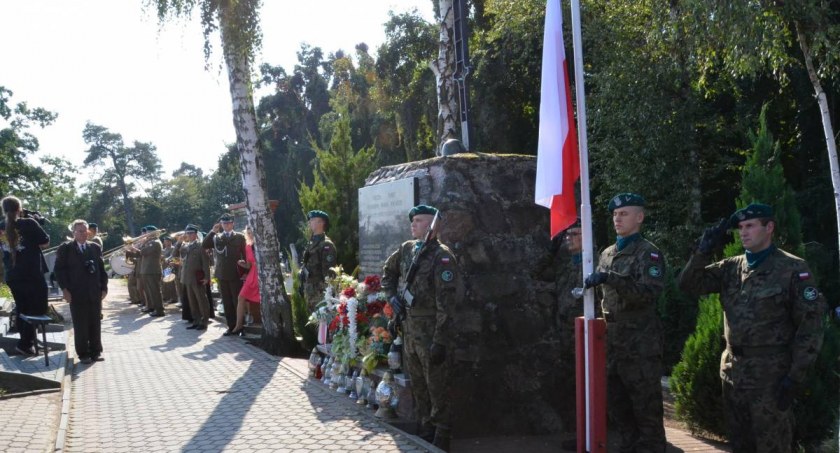 We wrześniu VII Bieg Pamięci dla uczczenia żołnierzy Armii Pomorze walczących pod Szczytnem. Trwają zapisy