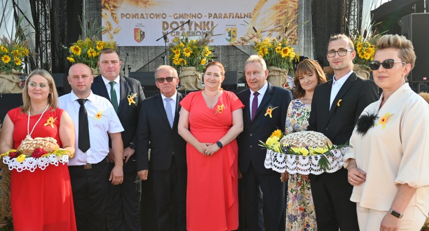 Dożynki Powiatowe 2023 w Grabkowie: Część obrzędowa [ZDJĘCIA]