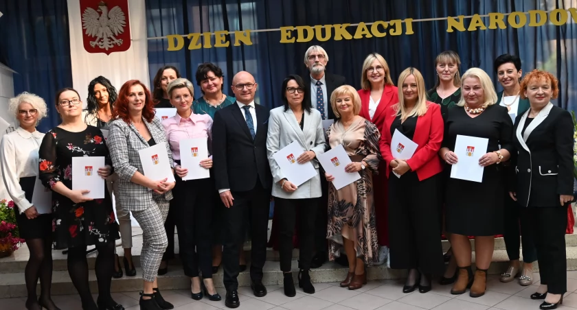 Dzień Edukacji Narodowej we Włocławku. Zasłużeni nauczyciele uhonorowani [ZDJĘCIA[