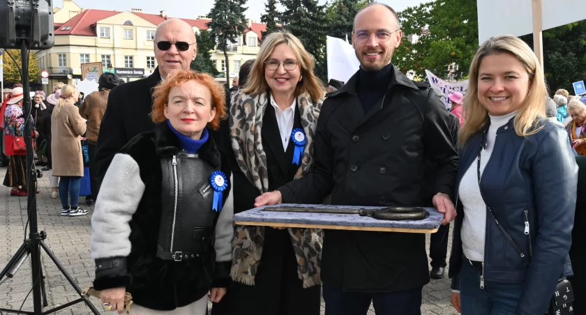 Senioralia 2023: we Włocławku seniorzy dostali klucze do miasta (ZDJĘCIA)