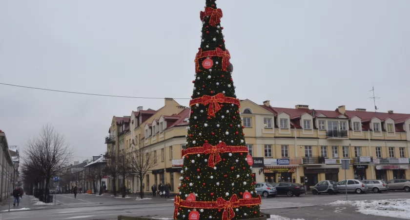 Prezydent Włocławka komentuje zakup nowych iluminacji świątecznych