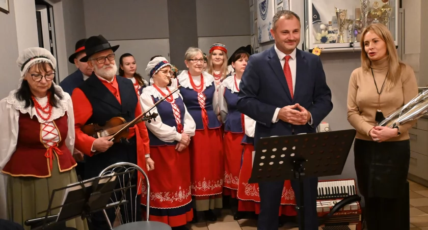 Wigilia Sąsiedzka w Józefowie. To już kolejna inicjatywa Stowarzyszenia Przyjazna Wieś [ZDJĘCIA]