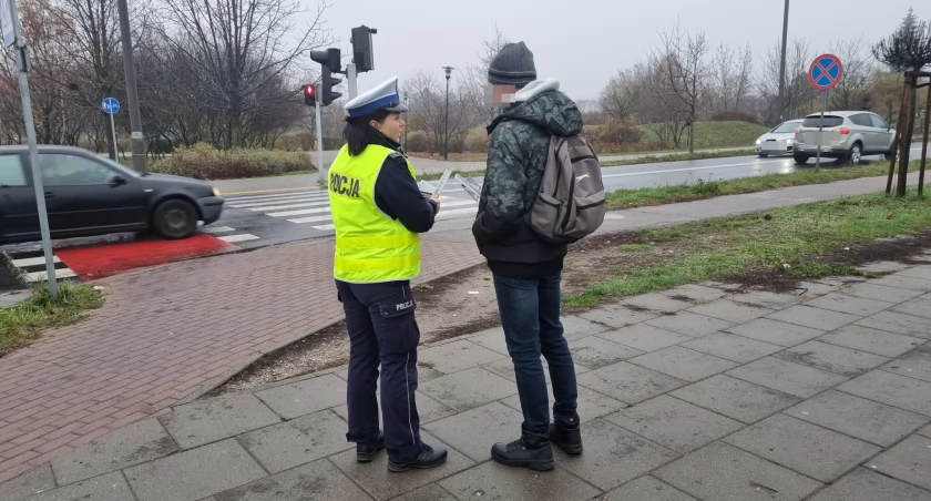 Uwaga. Policja prowadzi kontrole na drogach