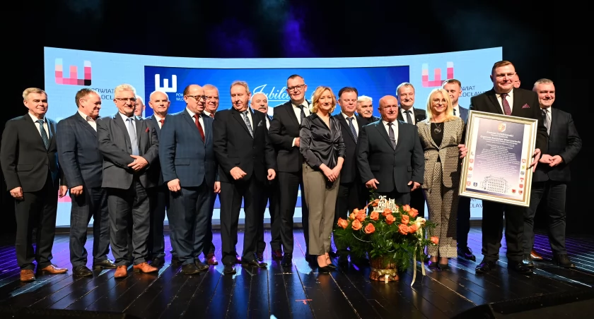 25 lecie Powiatu Włocławskiego. Była gala i podziękowania dla samorządowców [ZDJĘCIA, VIDEO]