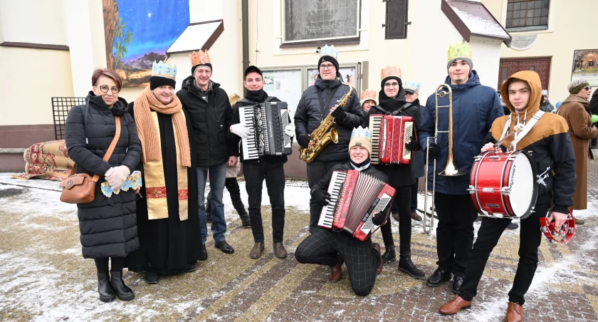 Orszak Trzech Króli przeszedł ulicami Włocławka [ZDJĘCIA]