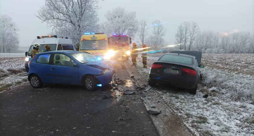 Zderzenie samochodów osobowych w powiecie włocławskim [ZDJĘCIA]