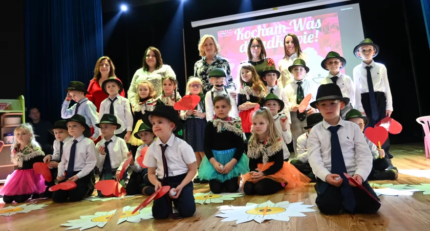Dzień Babci i Dziadka świętowano w Lubaniu [ZDJĘCIA]