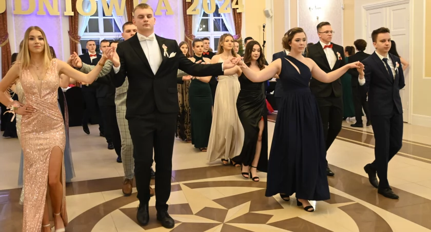Studniówka 2024 Włocławek: ZSA [ZDJĘCIA]