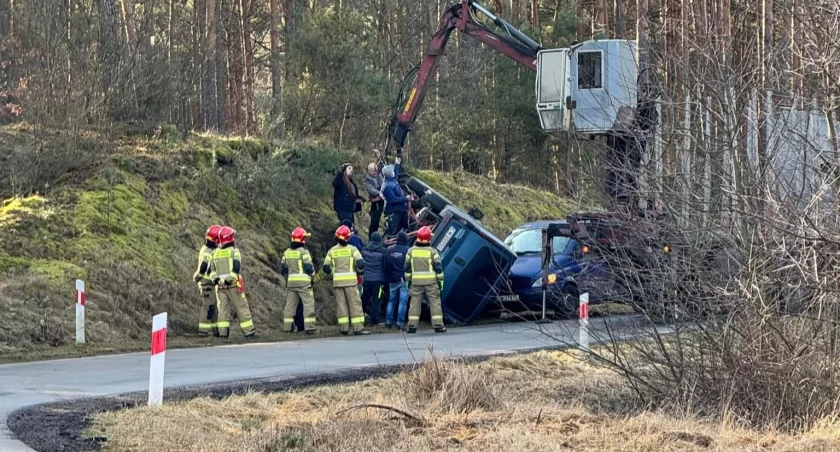 Zderzenie trzech samochodów w Gminie Włocławek [ZDJĘCIA]