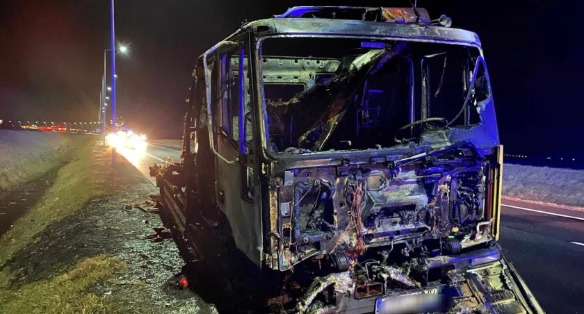 Pożar autolawety w powiecie włocławskim [ZDJĘCIA]