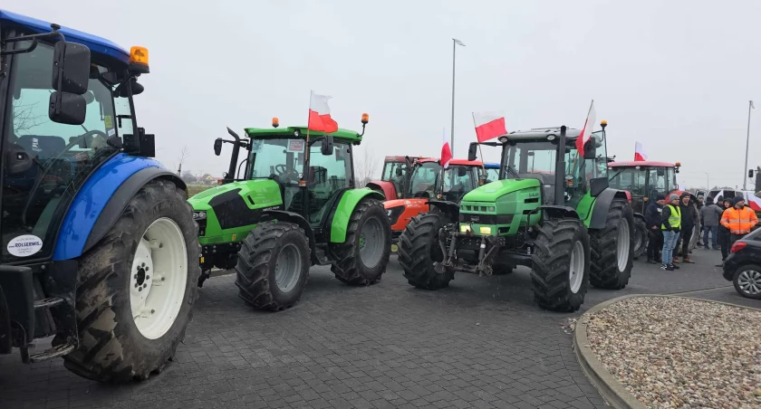 Protest rolników w Brześciu Kujawskim. Od rana utrudnienia w ruchu [ZDJĘCIA]