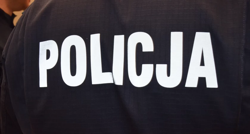 Nocny pościg za pijanym kierowcą. Na koniec próbował uciekać pieszo