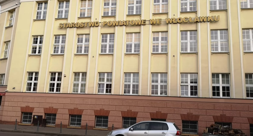 INTERNETOWA REJESTRACJA W WYDZIALE KOMUNIKACJI STAROSTWA POWIATOWEGO WE WŁOCŁAWKU JUŻ DOSTĘPNA