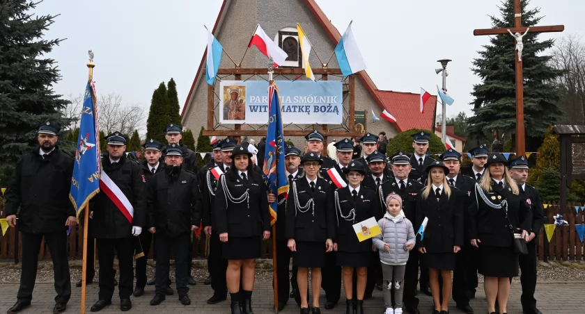 Matka Boża Jasnogórska odwiedziła parafię w Smólniku. Tłum wiernych przywitał wyjątkowy obraz