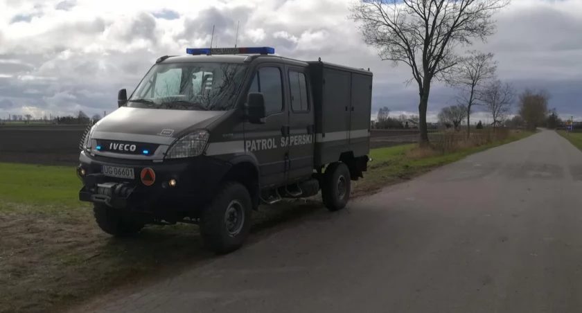 Znalazł pocisk na polu. Wezwano saperów [ZDJĘCIA]