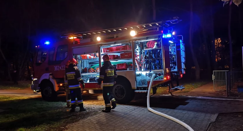 Służby ratownicze postawione na nogi. Nocne poszukiwania chłopca w Gminie Brześć Kujawski 