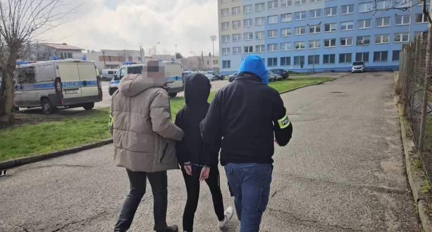 19 latka chciała oszukać mieszkankę Włocławka. Przyszła odebrać od Seniorki pieniądze na rzekomą kaucję