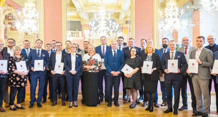 Powstaje infrastruktura sportowa w regionie. Na liście też inwestycje w powiecie włocławskim. Kto z dofinansowaniem? [LISTA]