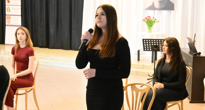 Trwa Wojewódzki Konkurs Poezji K. K. Baczyńskiego w IV LO we Włocławku