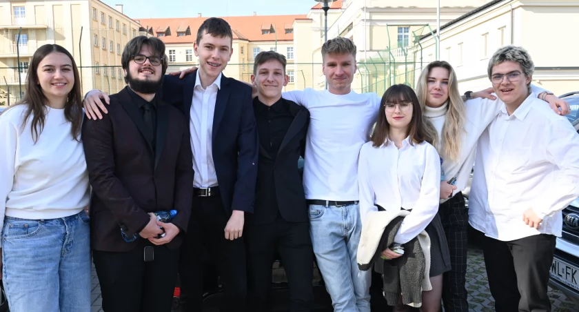 Matura 2024: Trwa egzamin z matematyki w LMK we Włocławku