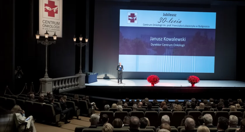 Centrum Onkologii: 30 lat w służbie chorym. Świętowali jubileusz [ZDJĘCIA]