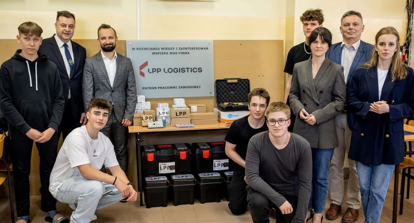 LPP Logistics podpisało porozumienie  z Zespołem Szkół Elektrycznych we Włocławku 
