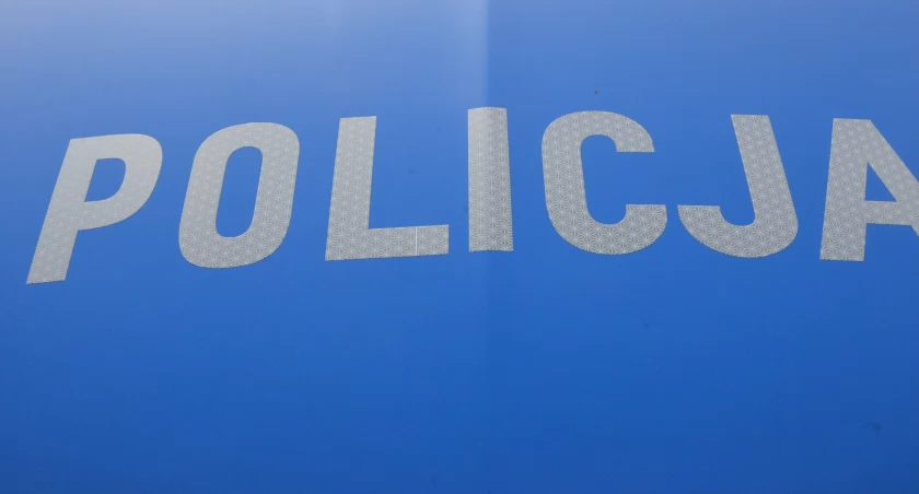 Oszuści mają nowe sposoby na wyłudzanie pieniędzy. Kobieta straciła ponad 400 tysięcy