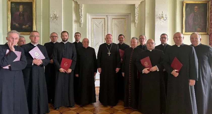 Nowi proboszczowie w diecezji włocławskiej. Biskup wręczył nominacje