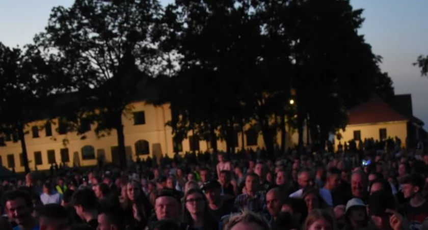 Święto Żuru Kujawskiego 2024 w Brześciu Kujawskim. W sobotę konkurs kulinarny, koncert gwiazdy wieczoru i wiele niespodzianek!