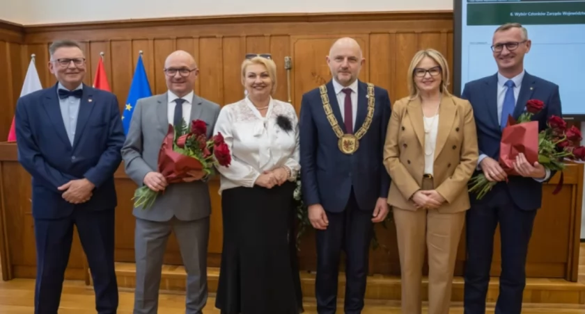 Praca w Urzędzie Marszałkowskim. Kilka wolnych etatów