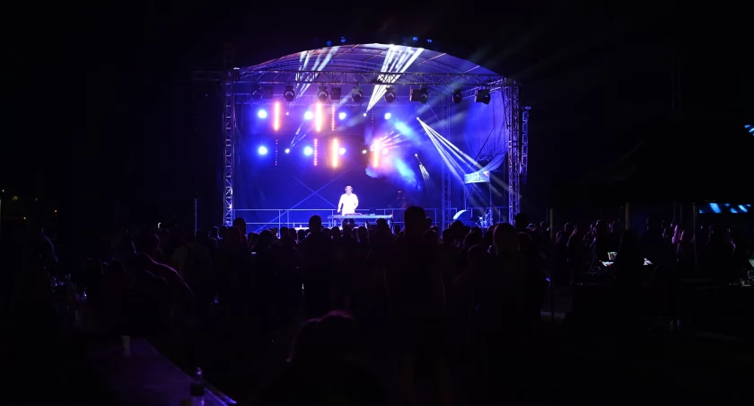 YOUNG BRZEŚĆ FESTIWAL 2024. Wystąpią EDZIORAP i Kacper Błoński
