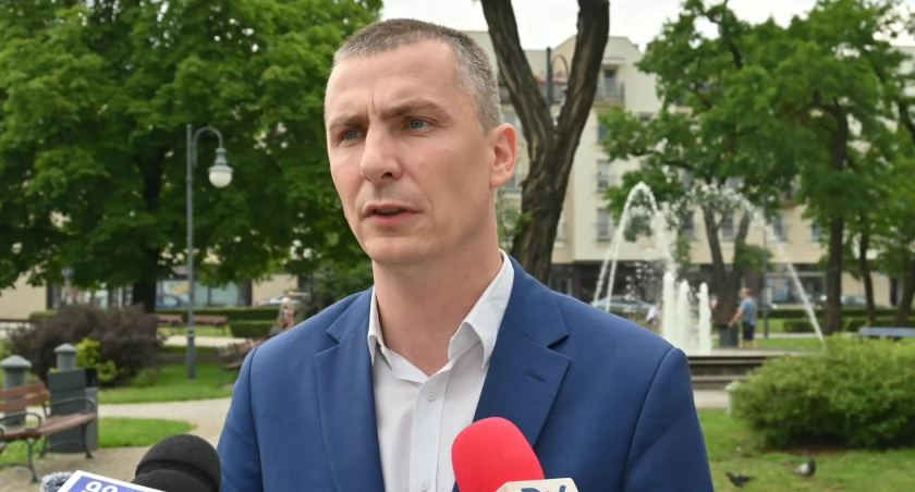Członkowie komisji w wyborach do Europarlamentu nie otrzymali jeszcze  diety. Prezydent wyjaśnia 