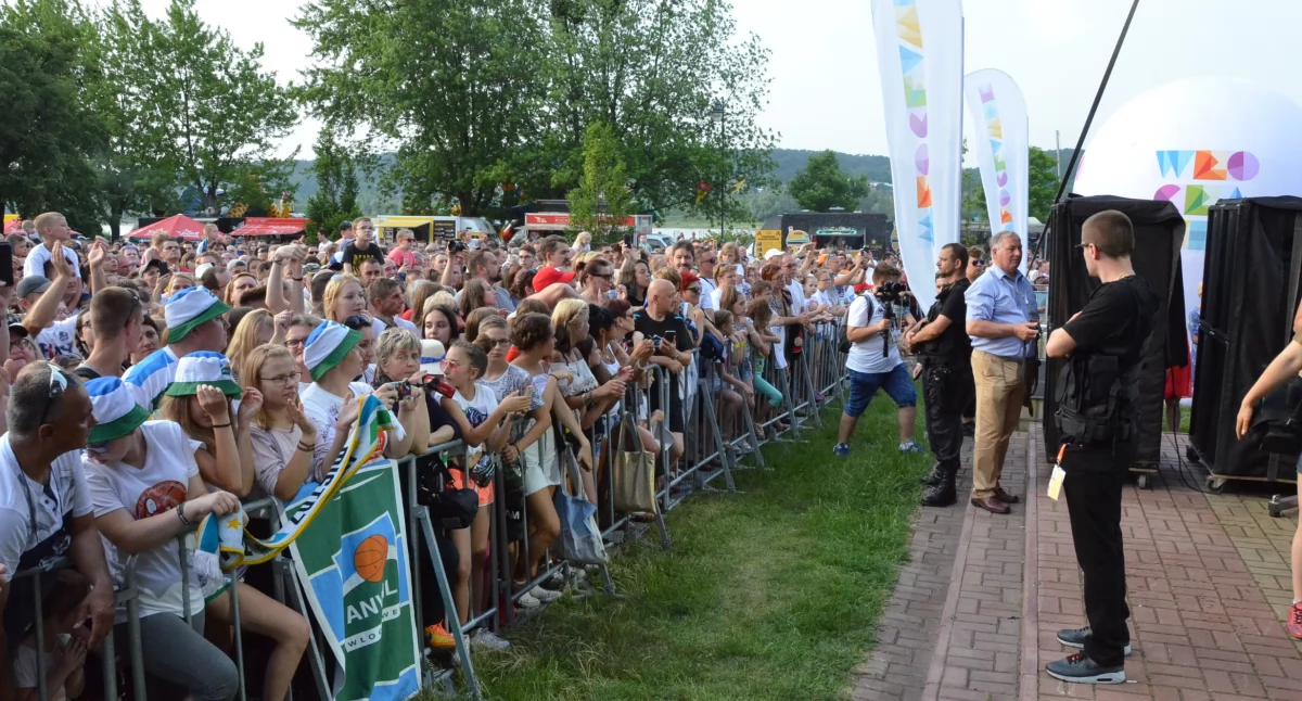 Pożegnanie Wakacji we Włocławku. Lanberry wystąpi na Bulwarach