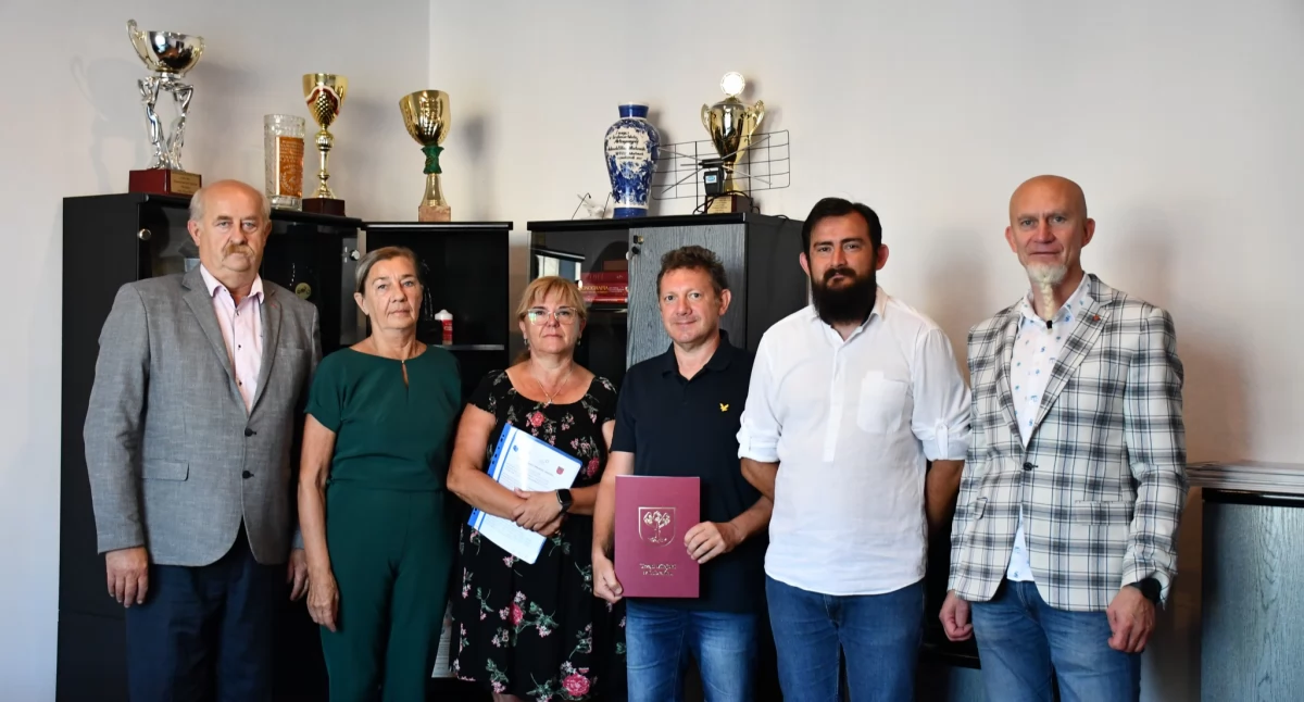 Wyremontują zespół dworsko-parkowy w Redczu Kalnym