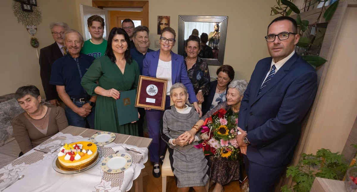 Pani Helena  z Włocławka świętowała setne urodziny 