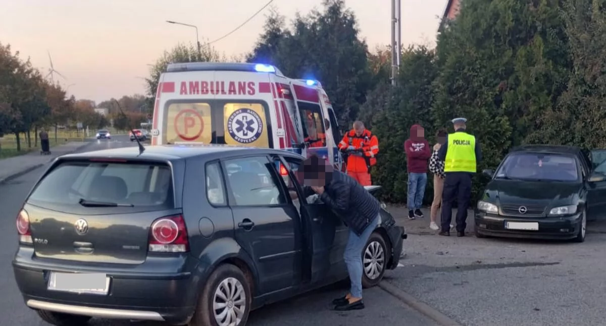 Wymuszenie pierwszeństwa zakończyło się zderzeniem aut