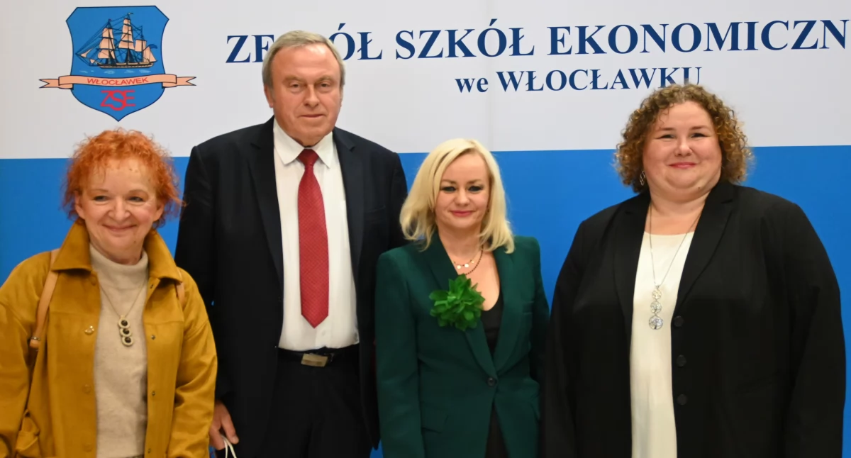 Zespół Szkół Ekonomicznych obchodził jubileusz 105 - lecia (ZDJĘCIA,VIDEO0