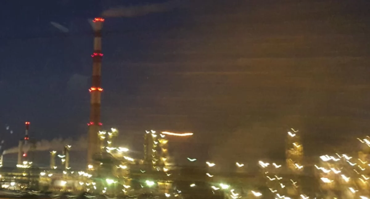 Alarm chemiczny III stopnia w Anwilu. Tutaj sprawdzisz jakość powietrza we Włocławku