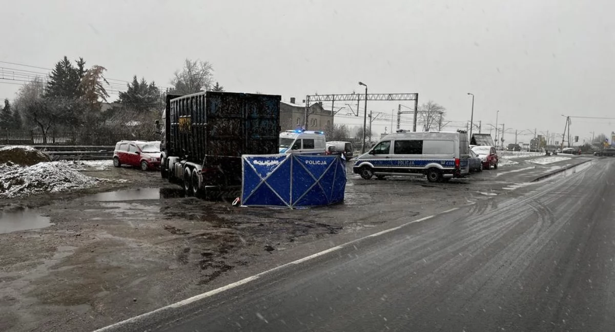 Tragedia w regionie. Ciężarówka potrąciła rowerzystkę. Kobieta zginęła na miejscu